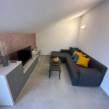 Penthouse Zara