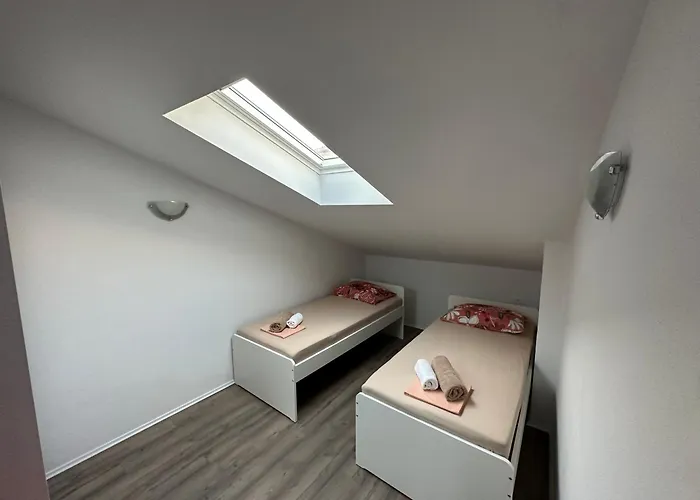 Penthouse Zara 아파트 *